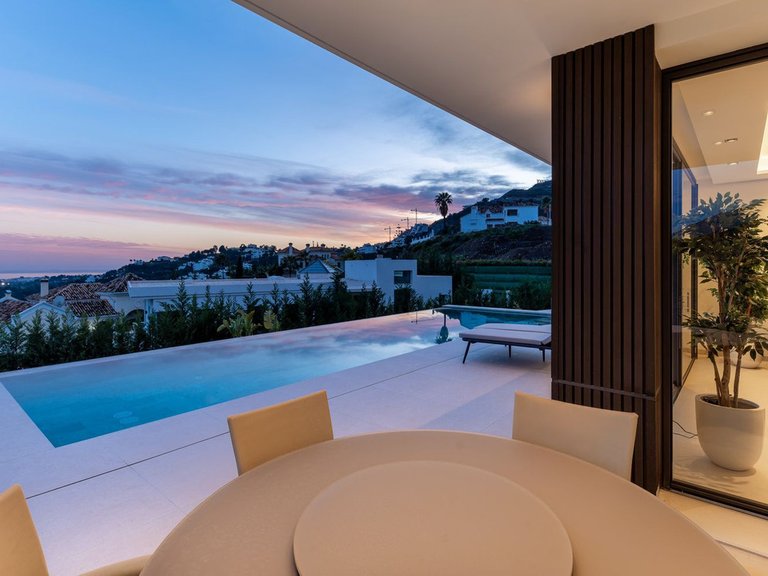 Villa for Sale in La Heredia, Malaga 28
