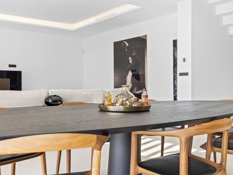 Villa for Sale in Benahavis, Malaga 11