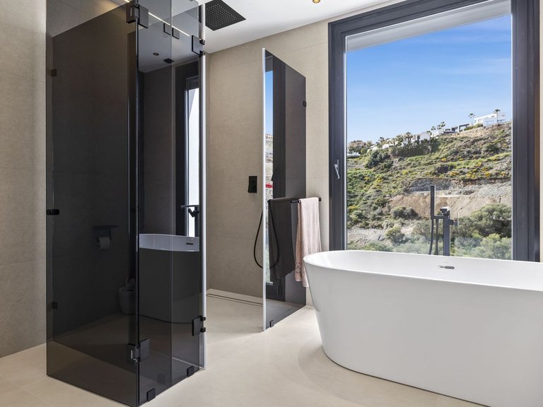 Villa for Sale in Benahavis, Malaga 30