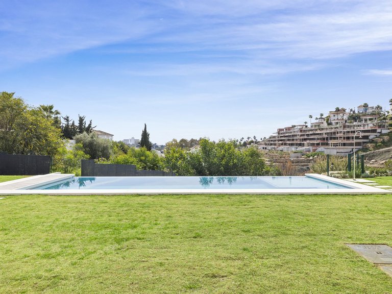 Villa for Sale in Benahavis, Malaga 45