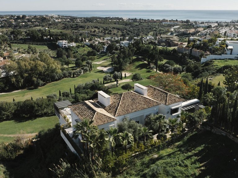 Villa for Sale in Benahavis, Malaga 30