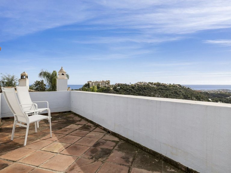 Villa for Sale in Benahavis, Malaga 2