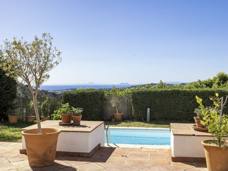 Villa for Sale in Benahavis, Malaga 3