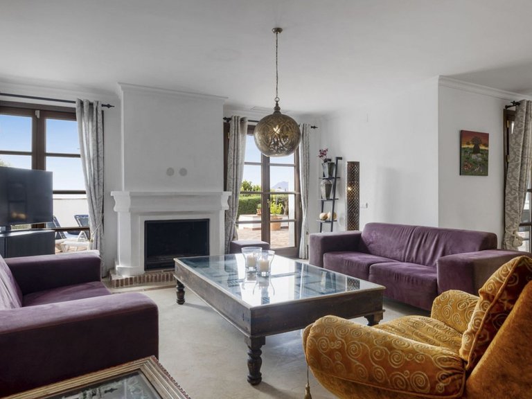 Villa for Sale in Benahavis, Malaga 6
