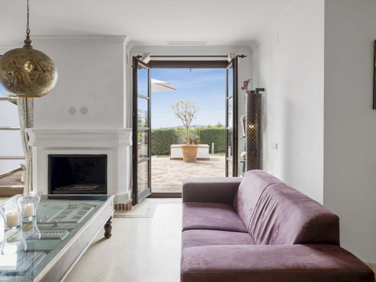 Villa for Sale in Benahavis, Malaga 8
