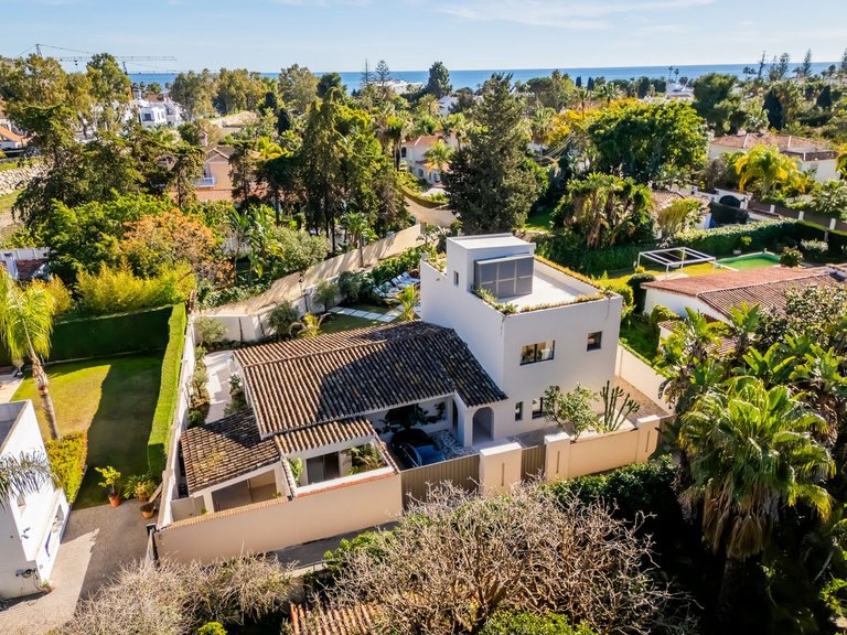 Villa for Sale in Churriana, Malaga 26