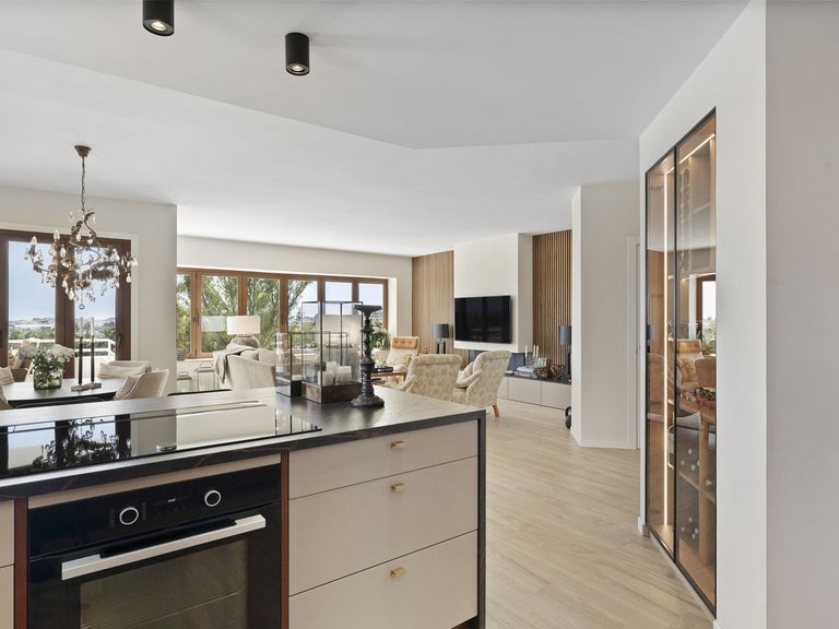 Penthouse for Sale in Nueva Andalucia, Malaga 11