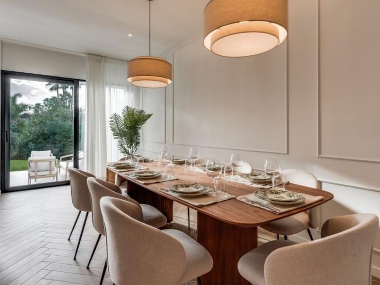 Town House for Sale in Nueva Andalucia, Malaga 14