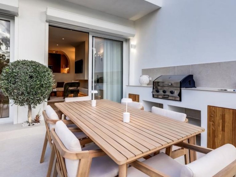 Town House for Sale in Nueva Andalucia, Malaga 19