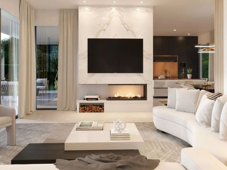 Villa for Sale in Estepona, Malaga 2