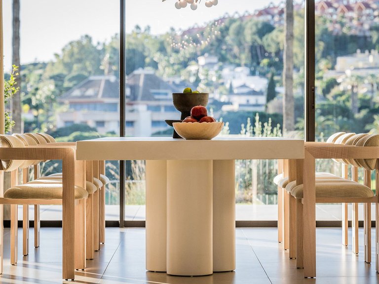 Villa for Sale in Nueva Andalucia, Malaga 12