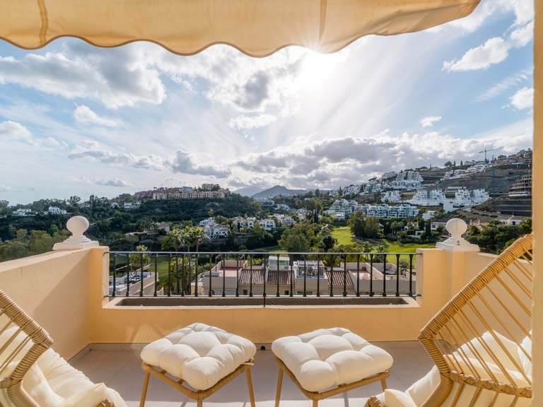 Town House for Sale in Benahavis, Malaga 12