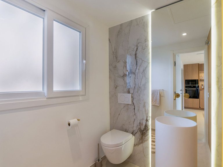 Town House for Sale in Benahavis, Malaga 18