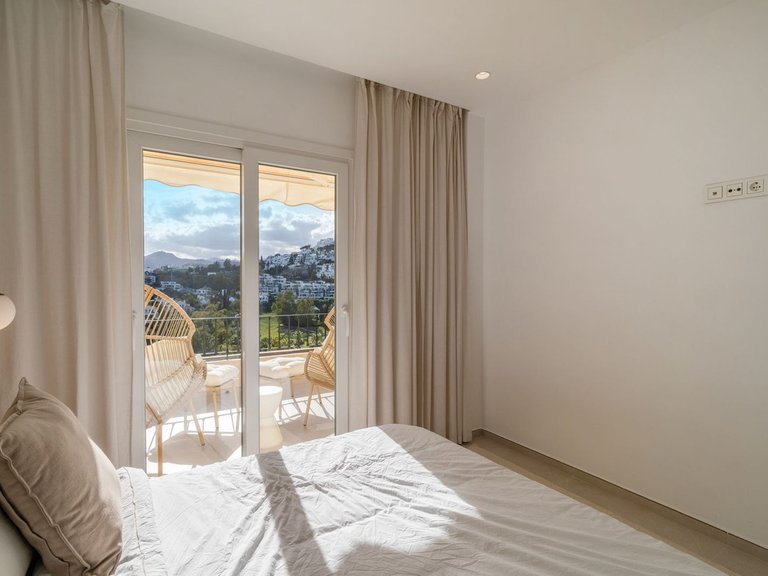 Town House for Sale in Benahavis, Malaga 27