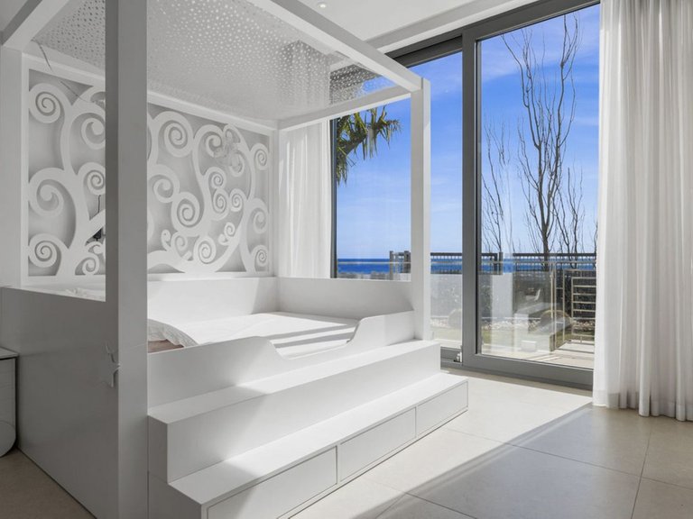Villa for Sale in La Heredia, Malaga 15