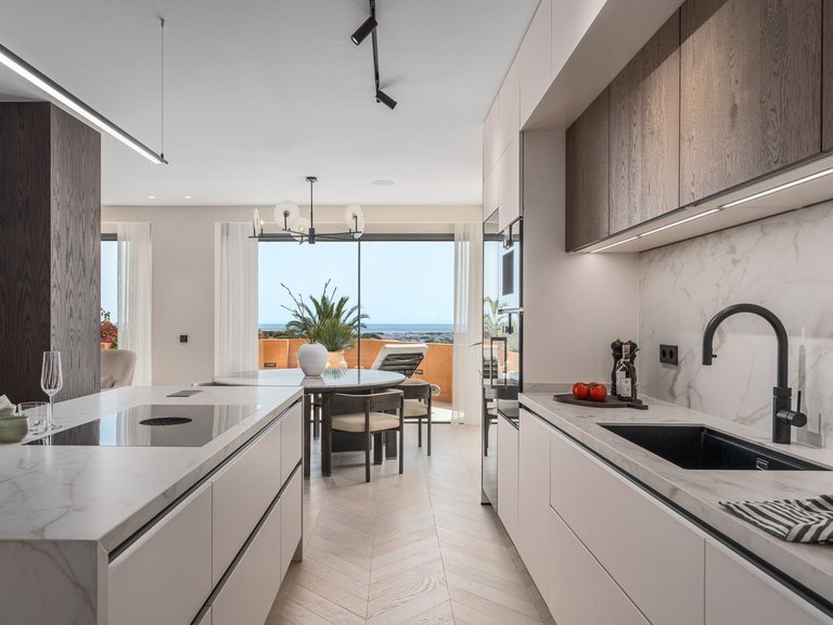 Apartment for Sale in Nueva Andalucia, Malaga 23