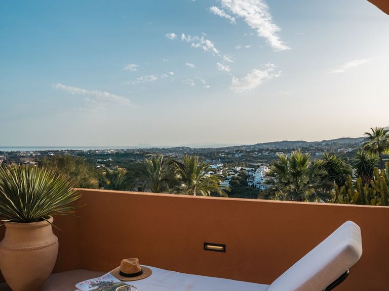 Apartment for Sale in Nueva Andalucia, Malaga 42