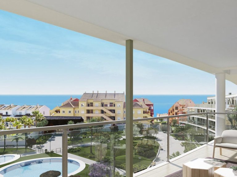 Apartment for Sale in La Duquesa, Malaga 7