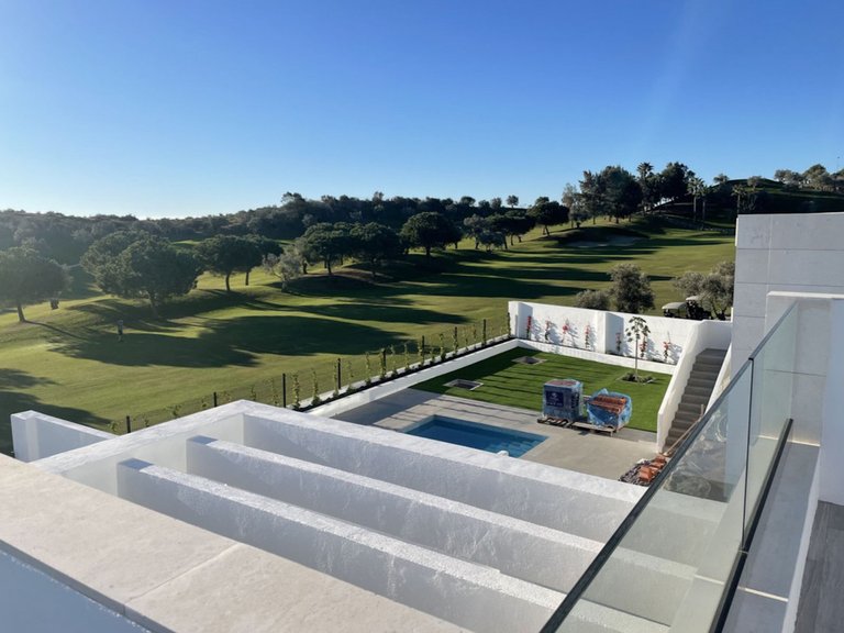 Villa for Sale in La Cala De Mijas, Malaga 2
