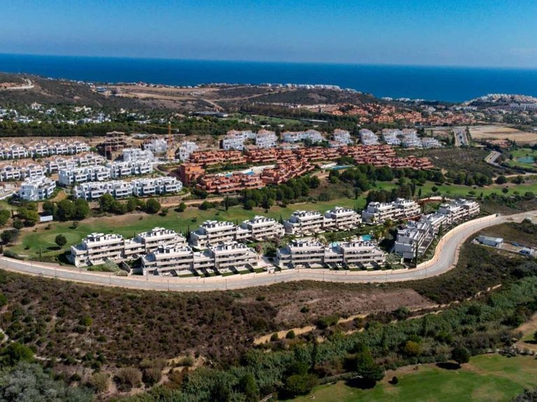 Apartment for Sale in Casares, Malaga 3