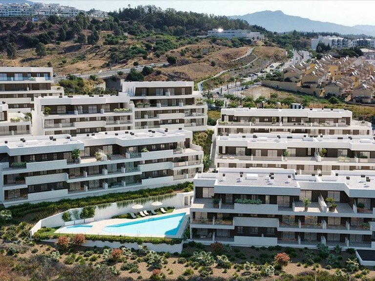 Apartment for Sale in Estepona, Malaga 2