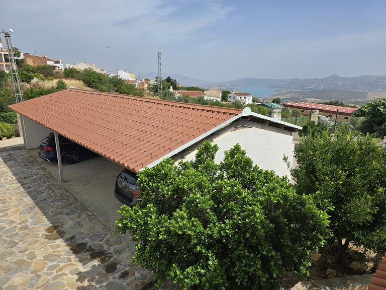 Villa for Sale in Periana, Malaga 11