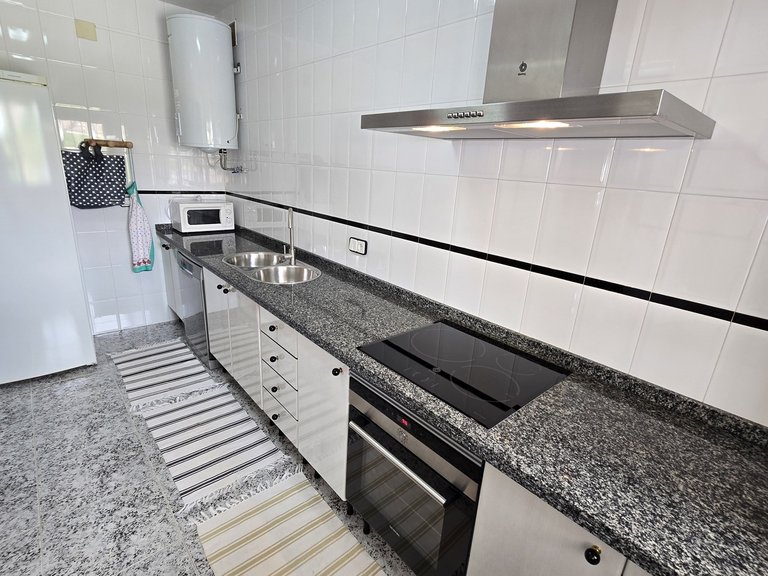Villa for Sale in Periana, Malaga 26