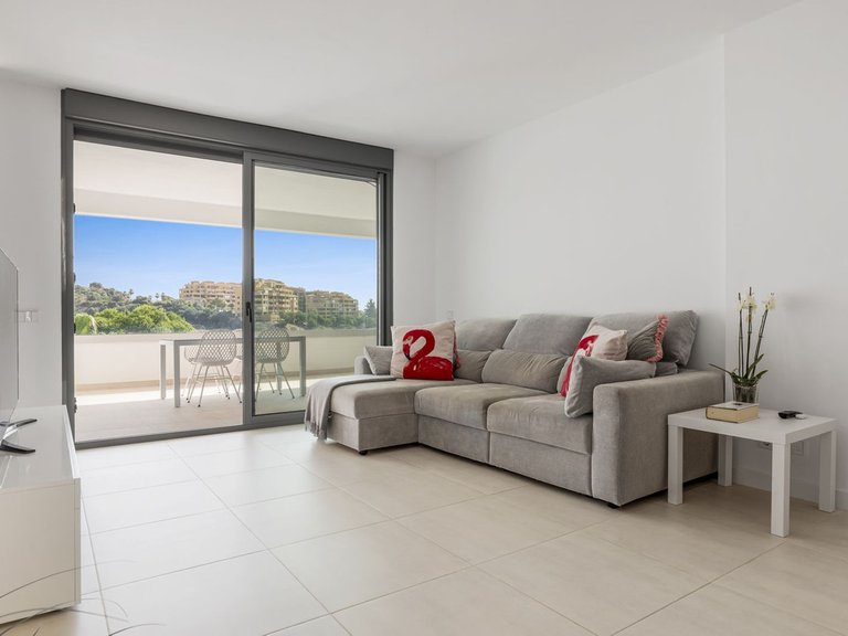 Penthouse for Sale in Estepona, Malaga 4