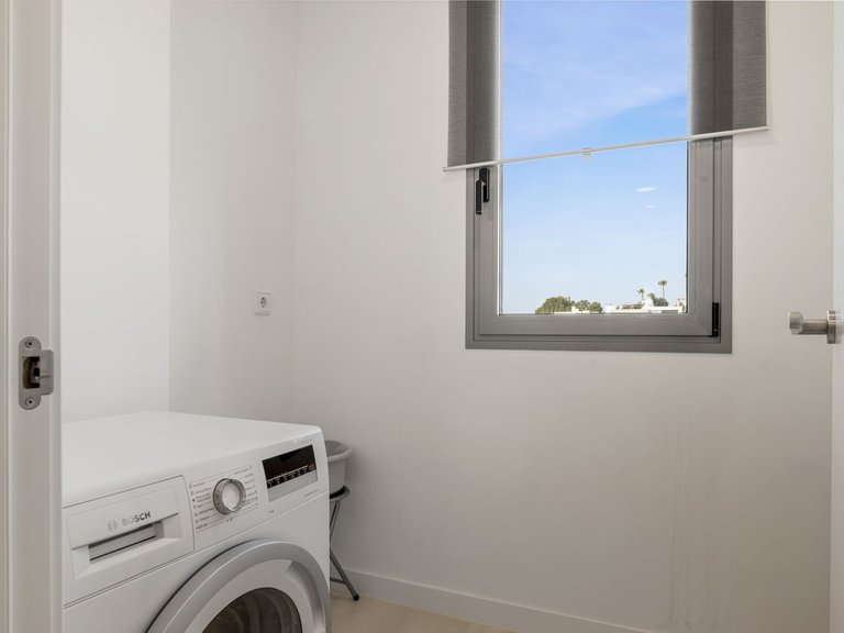 Penthouse for Sale in Estepona, Malaga 11