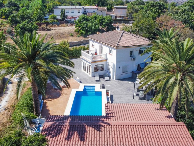 Villa for Sale in Coin, Malaga 1