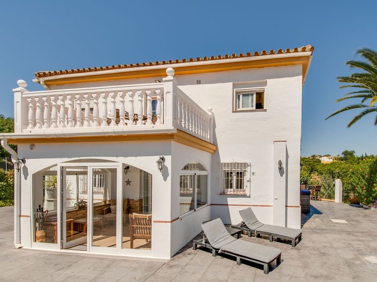 Villa for Sale in Coin, Malaga 4