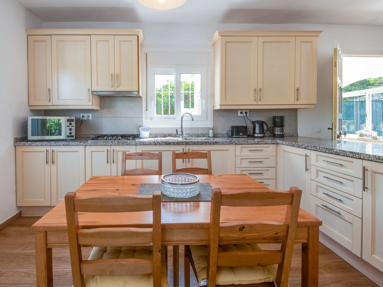 Villa for Sale in Coin, Malaga 16