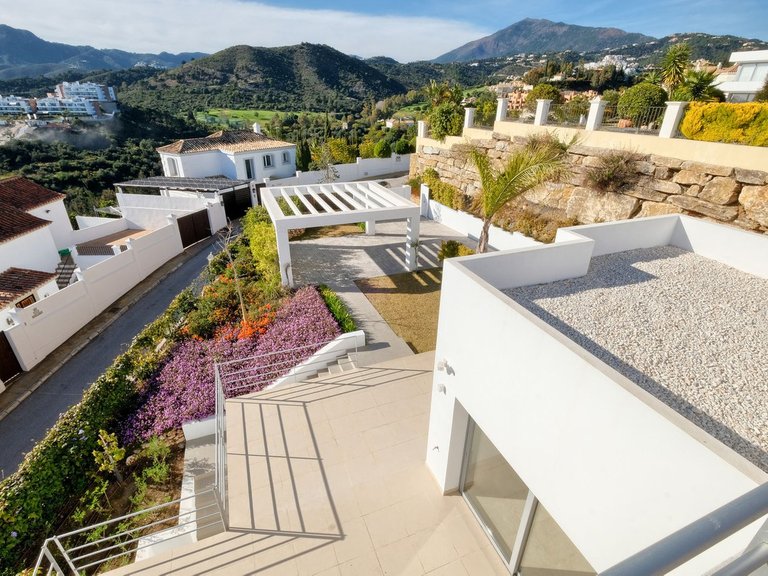 Villa for Sale in Benahavis, Malaga 36
