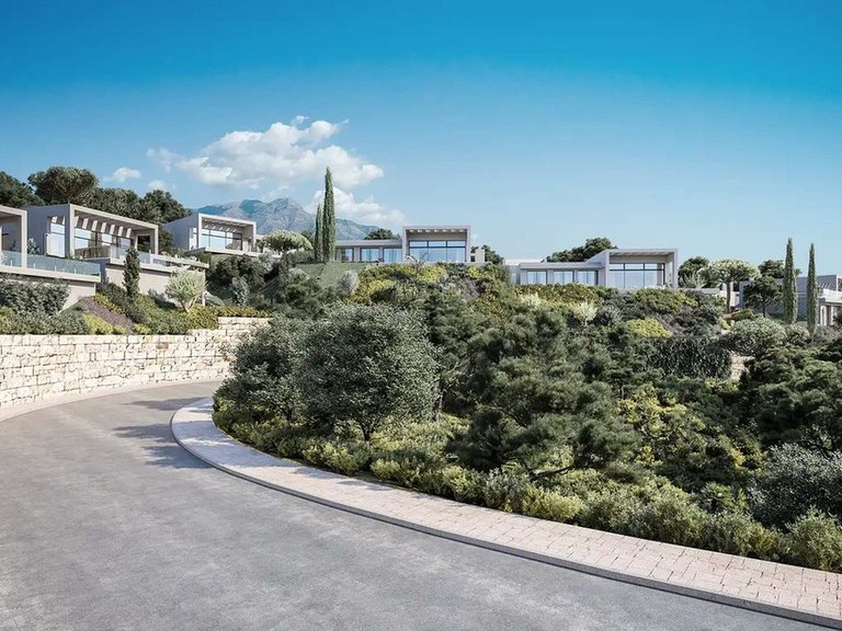 Villa for Sale in Benahavis, Malaga 5