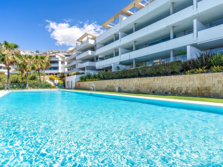 Apartment for Sale in Benahavis, Malaga 1