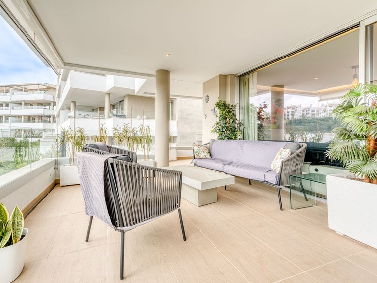 Apartment for Sale in Benahavis, Malaga 15