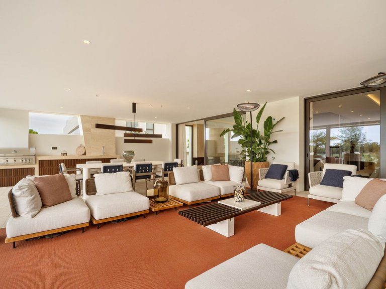 Apartment for Sale in Marbella Golden Mile, Malaga 21