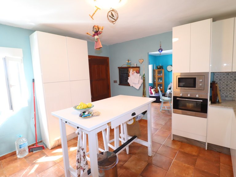 Country House for Sale in Velez-rubio, Almeria 5