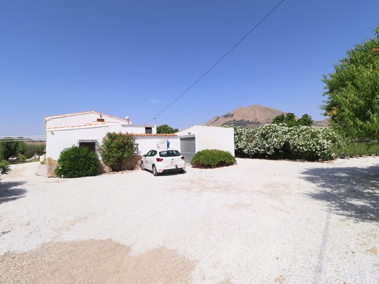 Country House for Sale in Velez-rubio, Almeria 4
