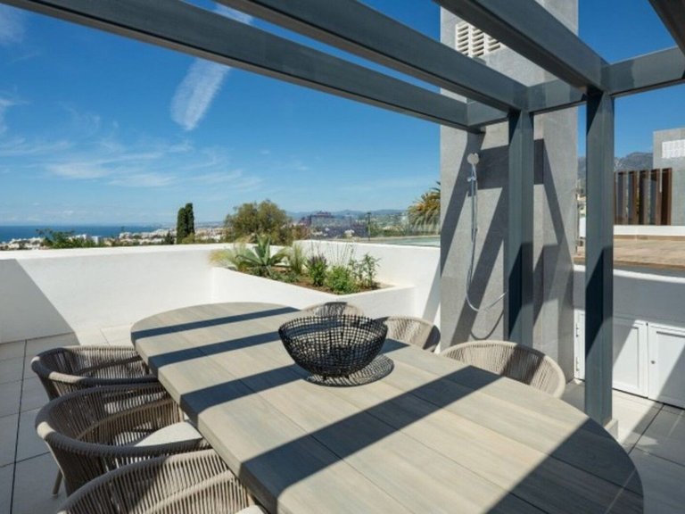 Villa for Sale in Marbella, Malaga 6