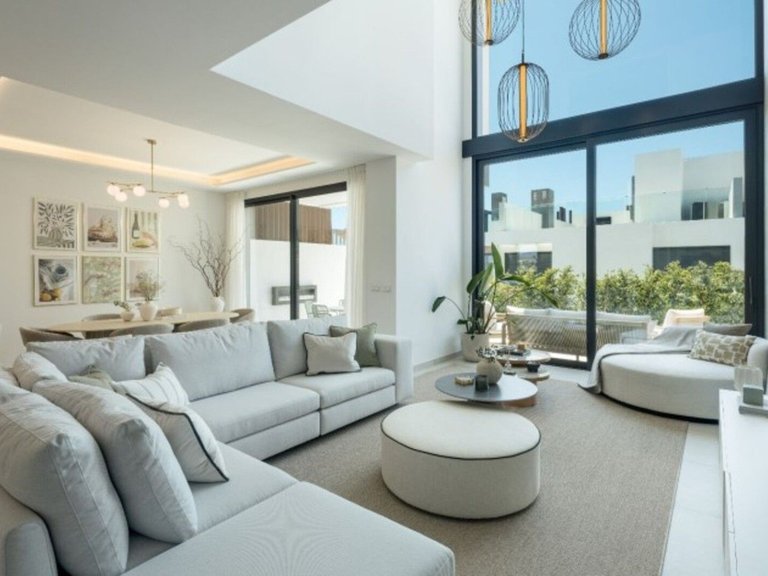 Villa for Sale in Marbella, Malaga 26