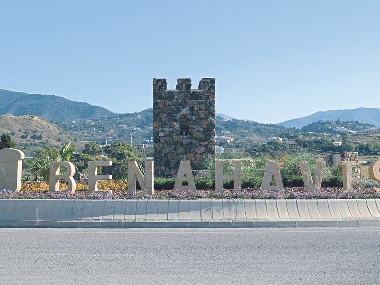 Apartment for Sale in Benahavis, Malaga 25