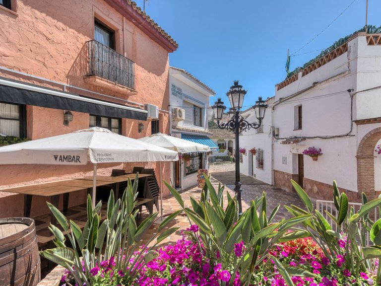 Town House for Sale in Benahavis, Malaga 4