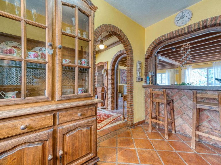 Town House for Sale in Benahavis, Malaga 9