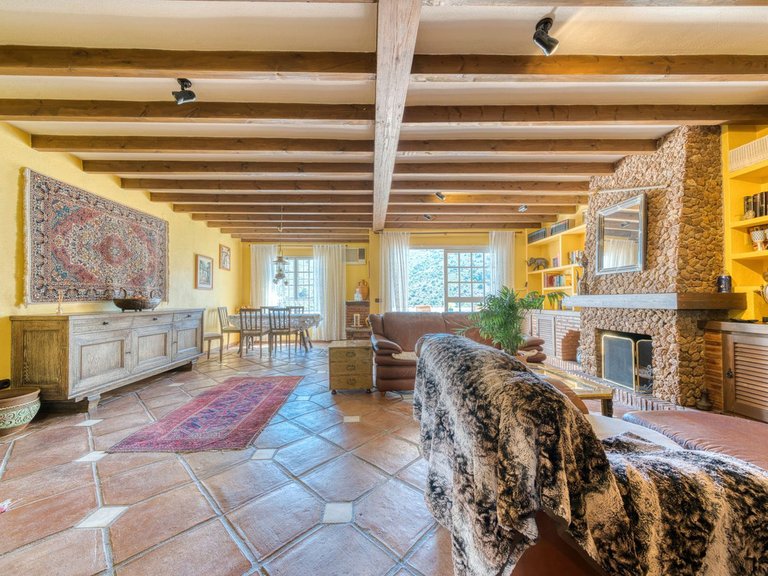 Town House for Sale in Benahavis, Malaga 16