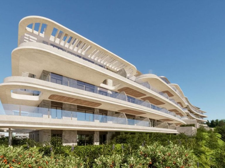 Apartment for Sale in El Chaparral, Malaga 9