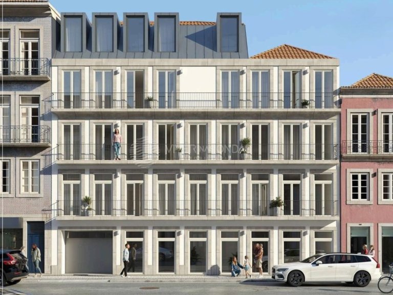 Apartment for Sale in Porto, Porto 7