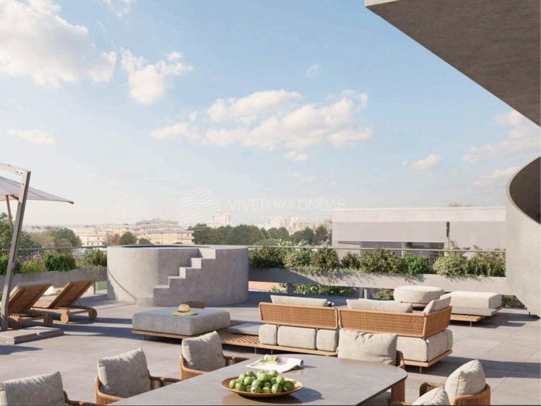 Apartment for Sale in Porto, Porto 7
