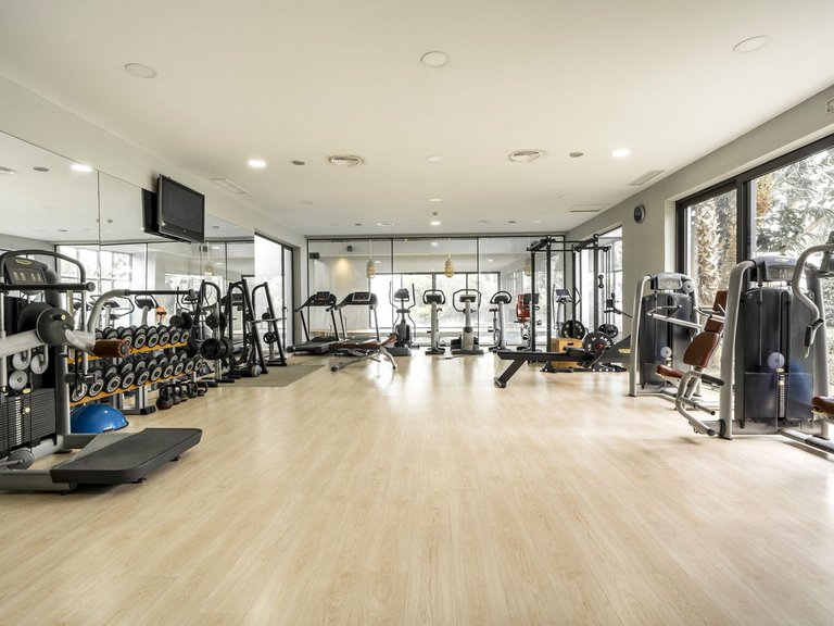 Villa for Sale in Estepona, Malaga 34