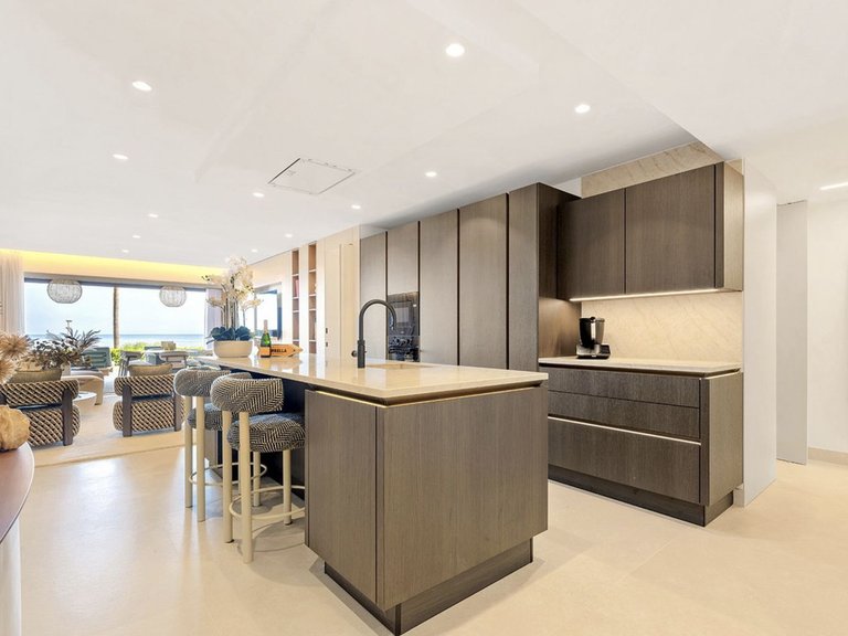 Apartment for Sale in Estepona, Malaga 9